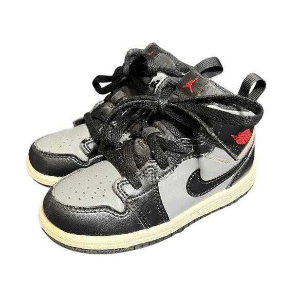 Nike Air Jordan 1 Retro Mid Shadow Gray Red 640735-096 Shoes Toddler Size 8C - Picture 1 of 7